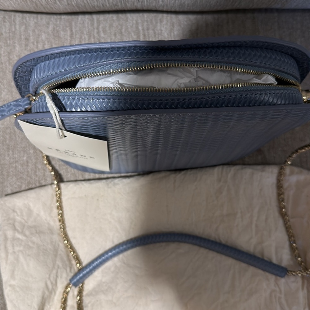 Sézane Blue Textured Shoulder Bag with Gold Chain - Picture 3 of 4